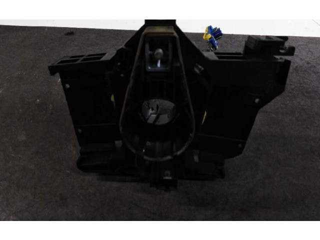 Подушка безопасности водителя 8200213173   Dacia Logan Pick-Up