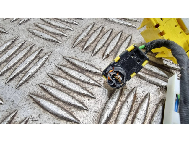 Подрулевой шлейф SRS 8X0971589B, 4H0972208D Audi A1