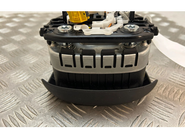 Подушка безопасности водителя 39825814   Volvo XC90