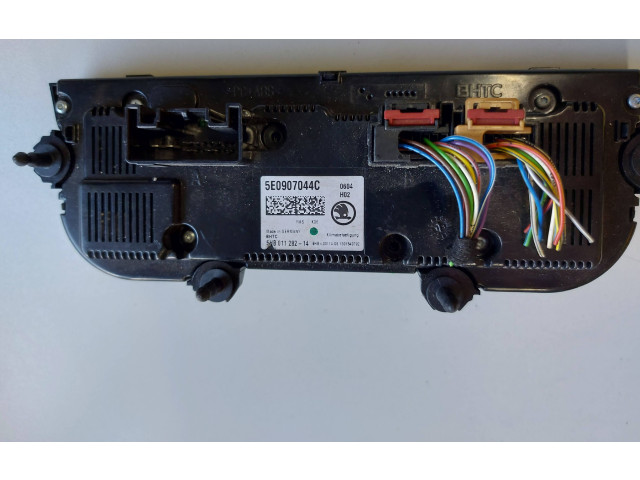 Блок управления климат-контролем 5E0907044C Skoda Octavia Mk3 (5E)