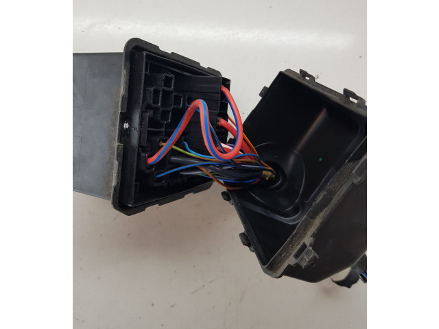 Pojistková skříňka 7N0937311 Volkswagen Sharan 2014