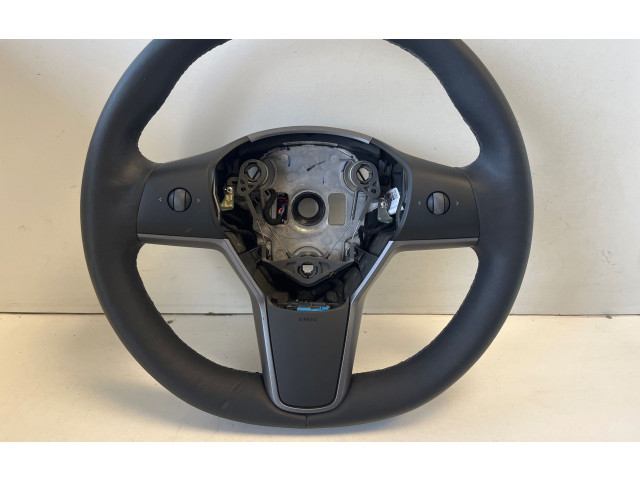Руль Tesla Model 3 2017 - года 1490214CNB, 8002838