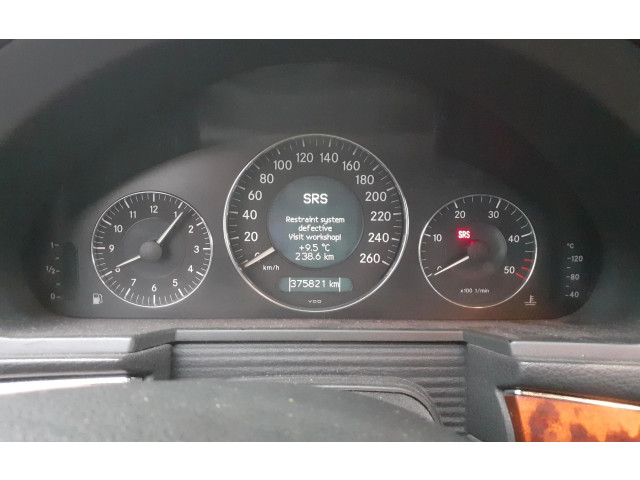 Přístrojová deska Mercedes-Benz E AMG W211 2004 2115403447, 2115403447