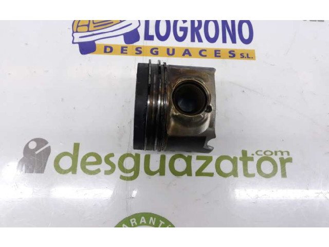 Píst 11257805329, 11257805329 BMW X6 E71 N57D30B