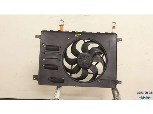 Вентилятор радиатора     31686806    Volvo V70 