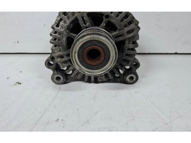 Генератор 06F903023C Volkswagen Caddy