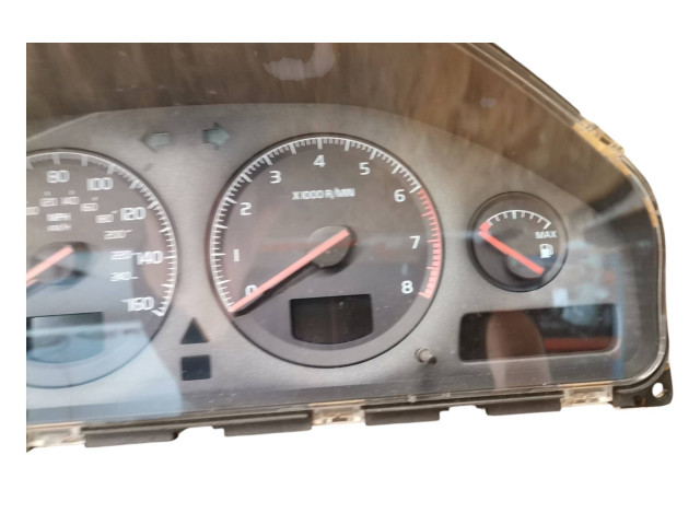 Панель приборов 9499669, 0477882   Volvo V70       