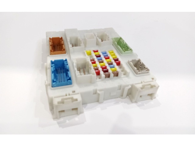 Pojistková skříňka Řídící jednotka BSM dm17454 Ford C-MAX II 2013