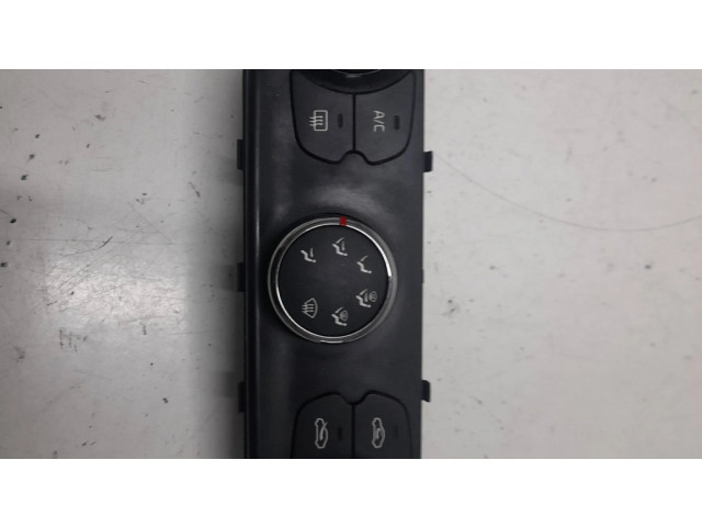 Блок управления климат-контролем 97250A2000 KIA Ceed