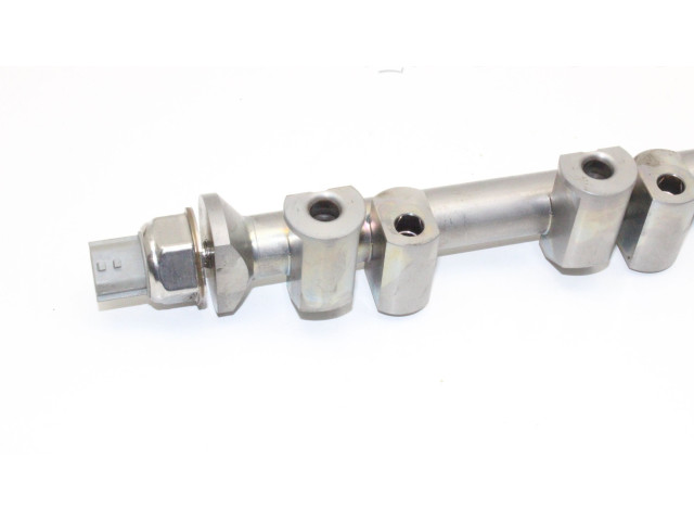 Топливная рампа    Nissan X-Trail T33  