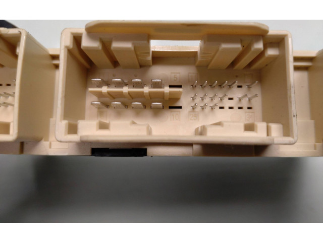 Поршень Модуль управления сидением 651921 A2059000109, A2059029001  Mercedes-Benz C W205  