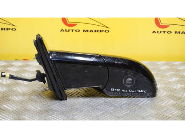 Зеркало электрическое GMC Yukon - года