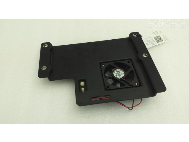 Другая деталь салона