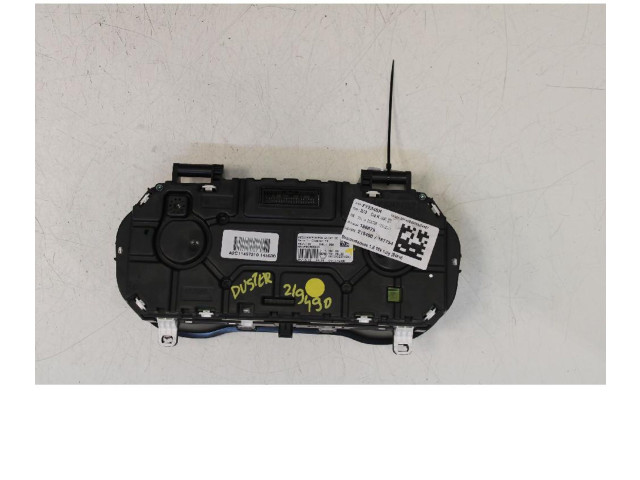 Панель приборов    Dacia Duster II       