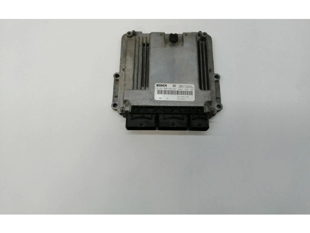 Řídící jednotka 237104627R, 237104627R Renault Captur 2015