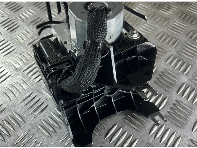 Jednotka ABS A0004313900, A2464300210 Mercedes-Benz GLA W156 2019