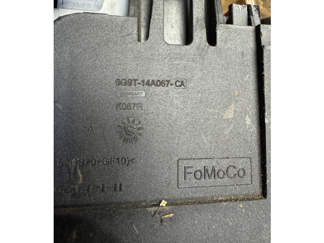 Блок предохранителей  6g9t-14a067-ca   Volvo V70    