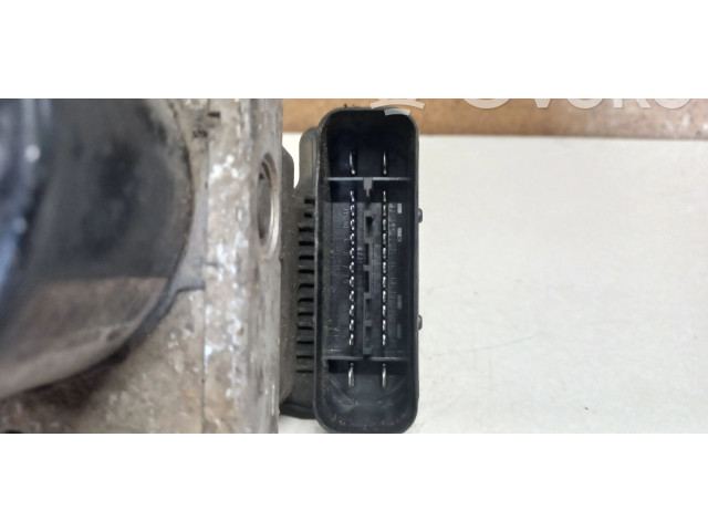 Блок АБС 1K0907379P   Skoda  Octavia Mk2 (1Z)  2004 - 2013 года