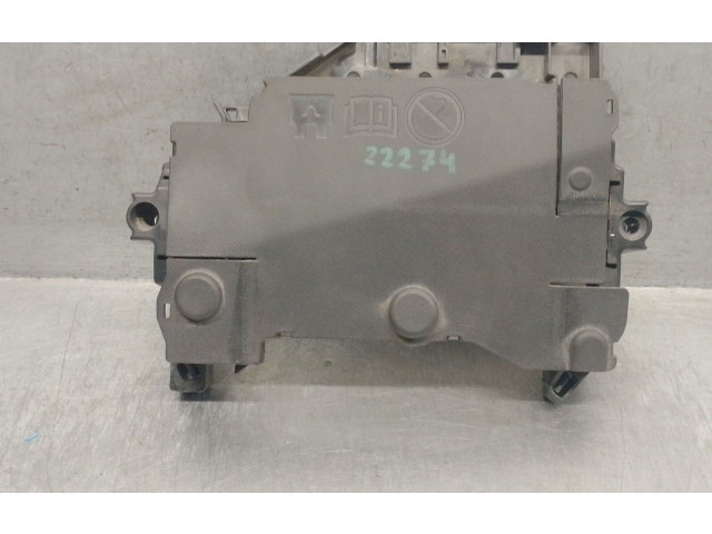 Pojistková skříňka Řídící jednotka BSM 30659192, E05769300   Volvo V40 2019