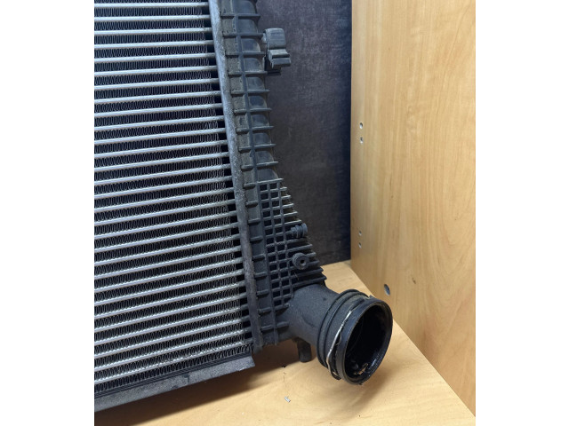 Интеркулер  1K0145803E, 1K0145803L   Volkswagen Touran I 