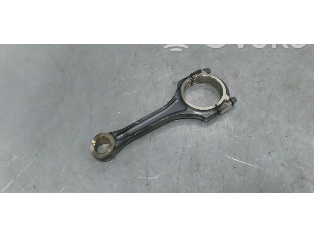 Шатун 270910 A2700300320 Mercedes-Benz A W176