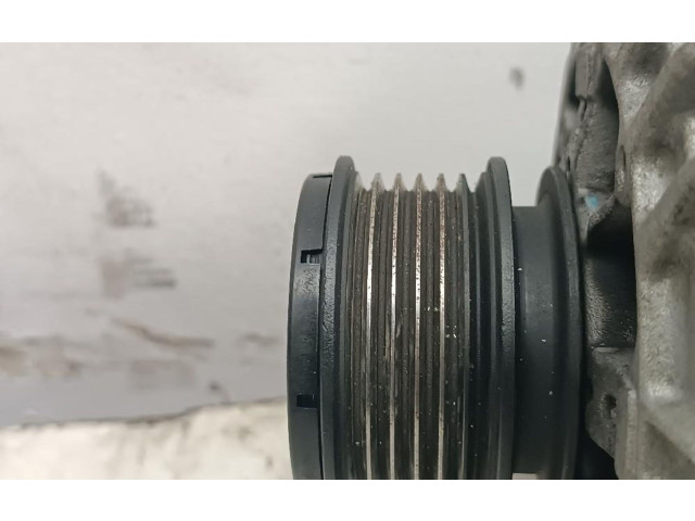 Генератор SG12B038   Renault Clio II      