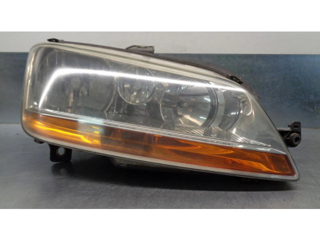 Передняя фара