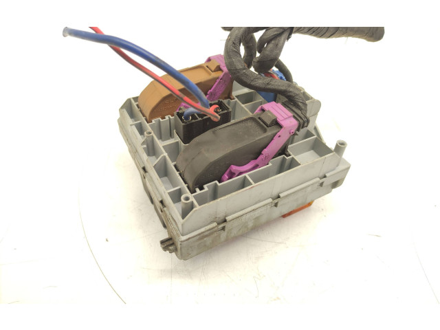 Блок предохранителей 51742419, 212043   Alfa Romeo GT    