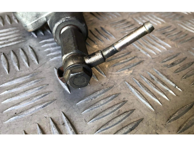 Vstřikovací lišta 09F04242, 09F04242 Nissan Almera Tino