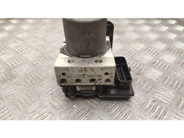 Блок АБС 8K9907379L, 8K9614517AD   Audi  A4 Allroad  