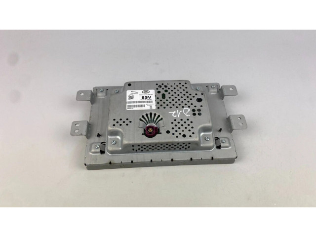 Радио/ проигрыватель CD/DVD / навигация