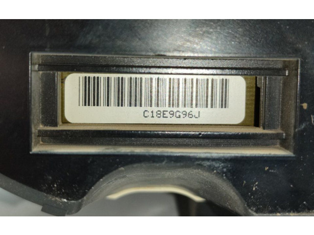 Панель приборов 8R0920930D Audi Q5 SQ5