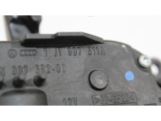 Вентилятор печки    1J1907511A   Audi TT Mk1