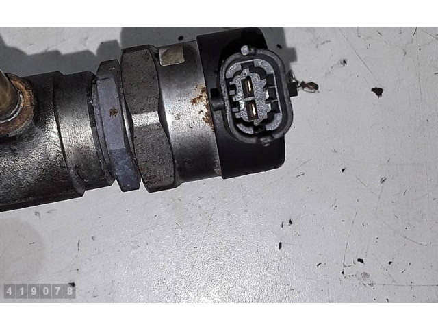 Vstřikovač 30750283 Volvo V70 pro naftový motor 0.0