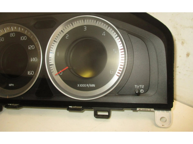 Панель приборов 36001841, 31343330AA   Volvo S80       