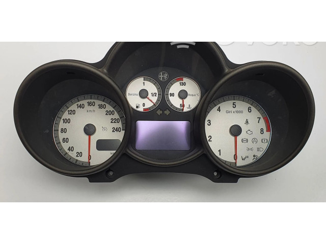 Панель приборов 156050195   Alfa Romeo GT       