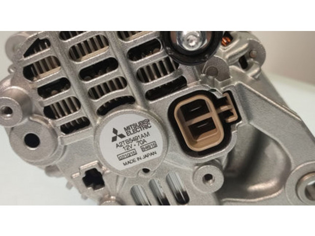 Генератор 0986JR0820, F82A18300A   Mazda E2000 - E2200 2.0     