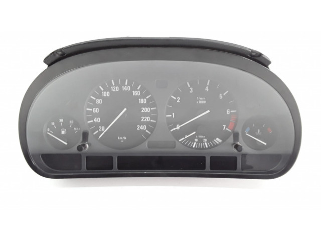 Přístrojová deska BMW 7 E38 1998 8369031, 8374336