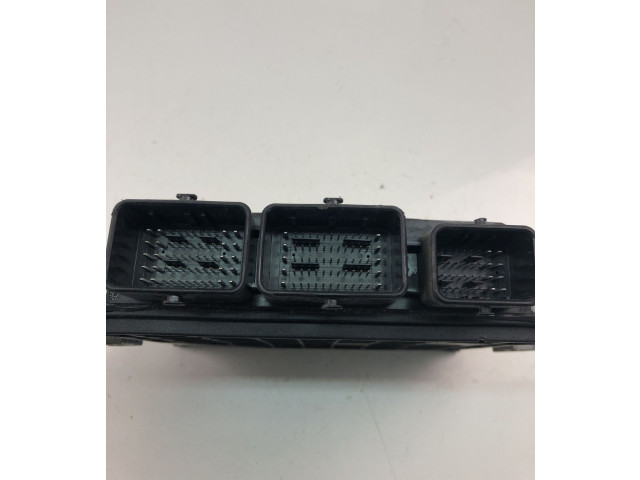 Řídící jednotka NEC025010, FR557 Nissan X-Trail T32 2018