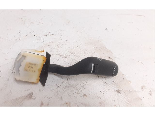 Подушка безопасности в сиденье Saab 9-5