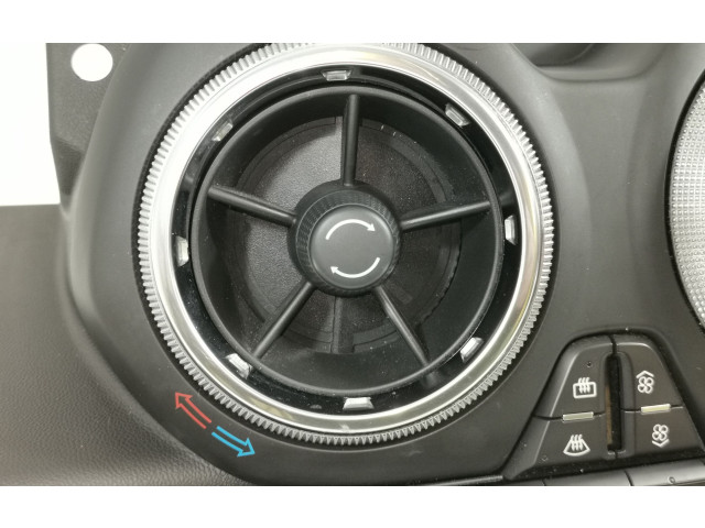 Блок управления климат-контролем 84202649, 000235226   Chevrolet Camaro