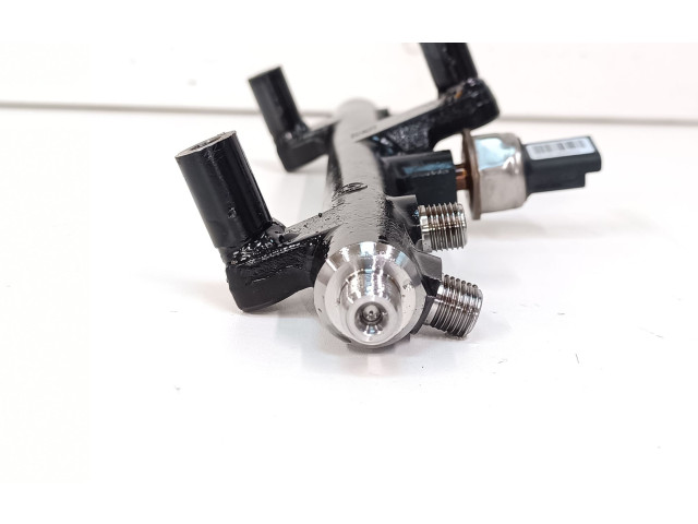 Топливная рампа 9681909680 Ford Galaxy для двигателя DW10C