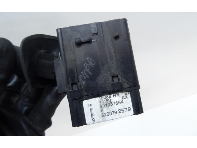 Ручка стеклоочистителей 6001551356 Dacia Logan I