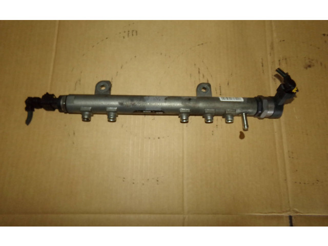 Топливная рампа 0445214086   Opel Meriva A  