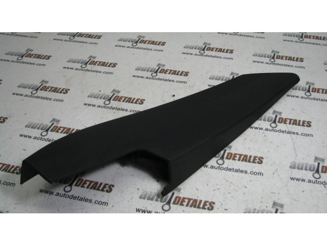 Другая деталь салона