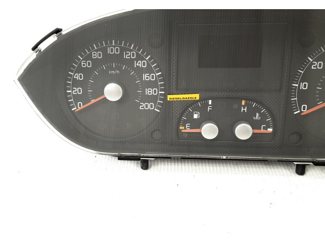 Спидометр (приборный щиток) 735470249, 188A9000   Fiat Idea