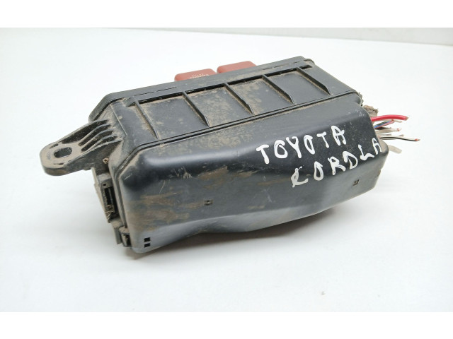 Pojistková skříňka Toyota Corolla E90 1990