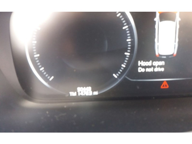 Панель приборов 36010424   Volvo XC90       