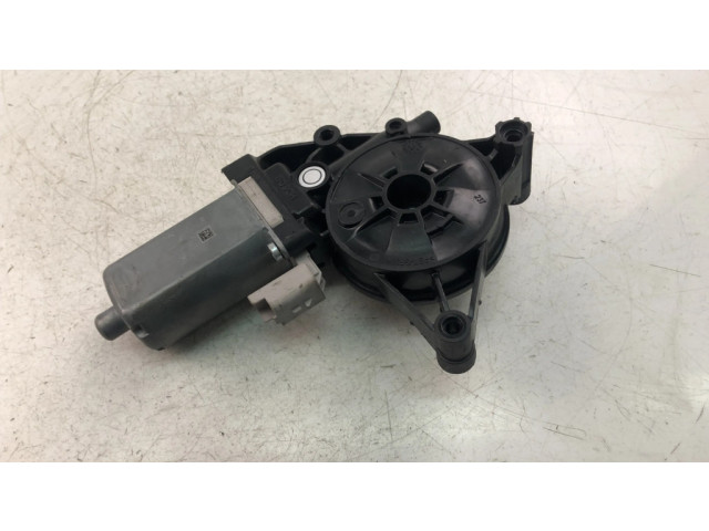 Передний двигатель механизма для подъема окон