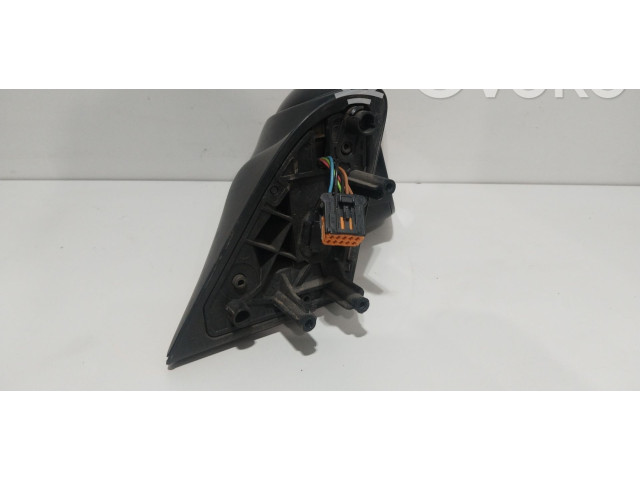 Зеркало (управляемое электричеством)